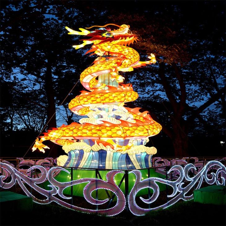Chinese Animal Silk Lantern For Decoration